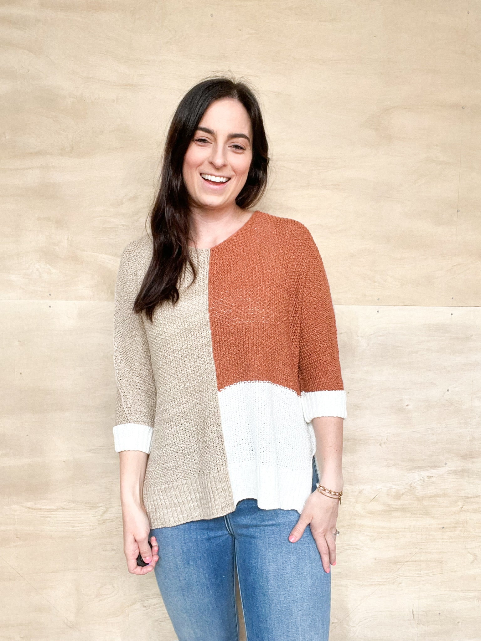 lightweight sweater, color block with terra-cotta, taupe and white, 3/4 length sleeve, relaxed fit 