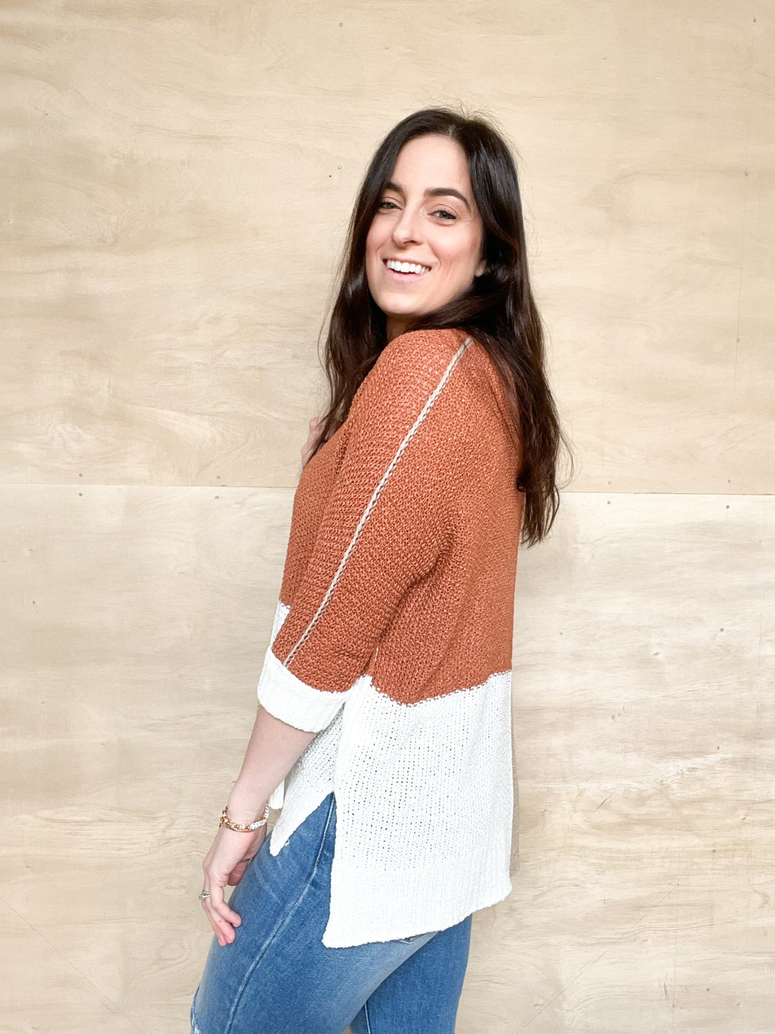 lightweight sweater, color block with terra-cotta, taupe and white, 3/4 length sleeve, relaxed fit 