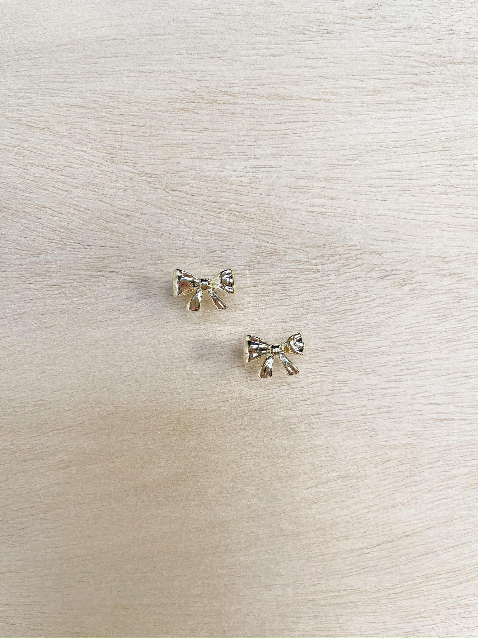 dainty gold bow earrings, gold, small, stud