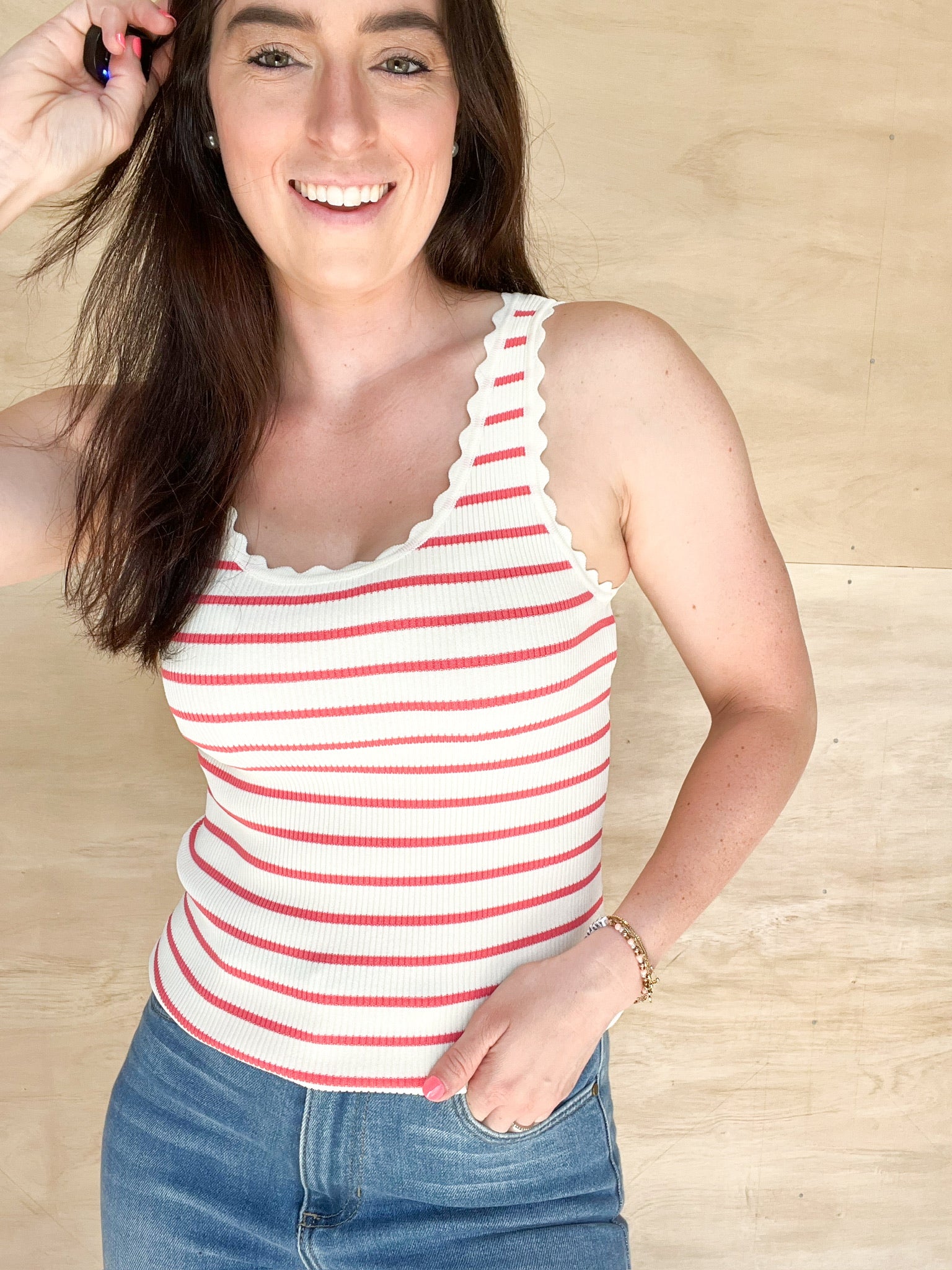 White tank top with coral stripes, scoop neck line, scalloped detailed edges on the neckline and strap, full length tank top, 